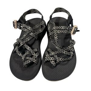 Chaco Women’s Z/2 Classic Sandals Size 7 US / UK 5 EU 38 Black & white  Pattern